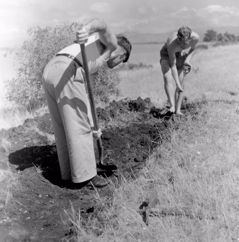 Jim Eyles, archaeologist who excavated Wairau Bar and served as museum director